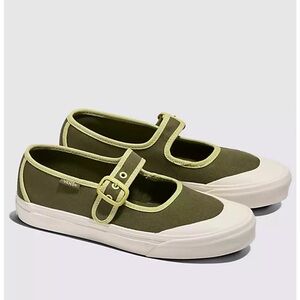 VANS GREEN MARY JANES